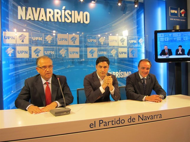 Enrique Maya, Óscar Arizcuren y Javier Esparza, de UPN