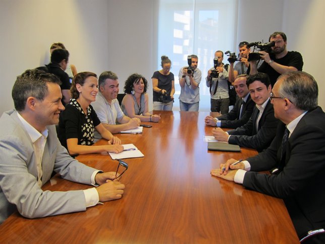 Reunión de UPN y PSN.