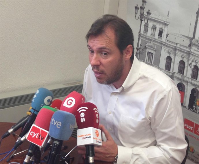 El candidato del PSOE a la Alcaldía de Valladolid, Óscar Puente