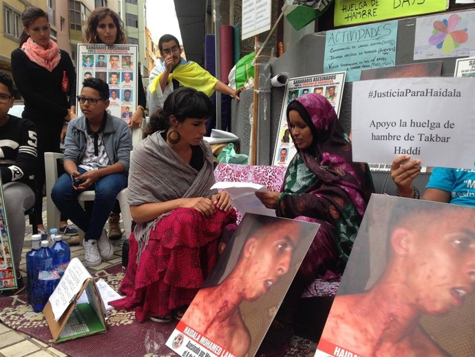 Teresa Rodríguez (Podemos) apoyando en una protesta contra el gobierno marroquí