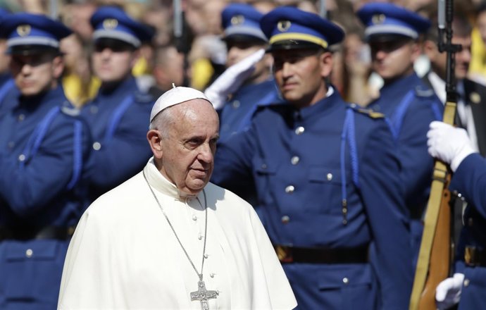 El Papa llega a Sarajevo