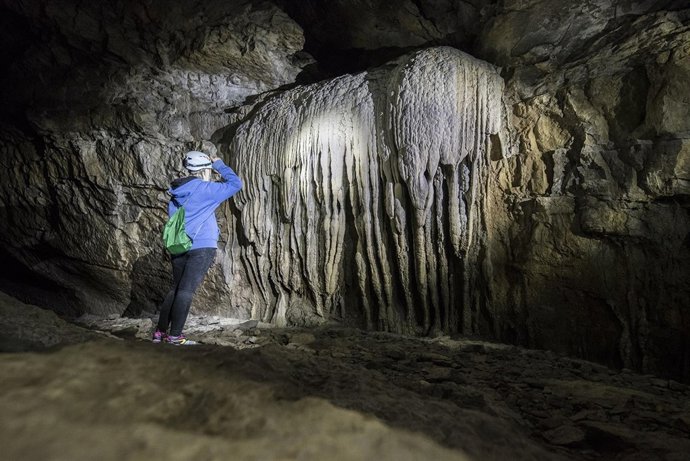 Monumento Natural Ojo Guareña en Burgos