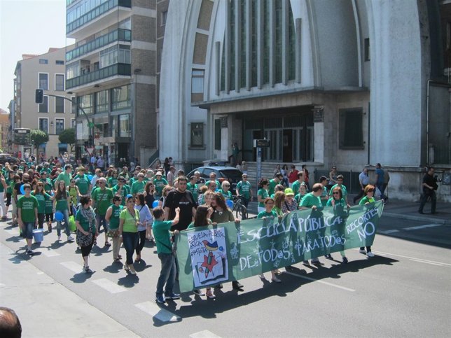 Manifestación por al Escuela Pública en Valladolid