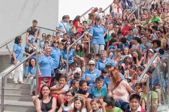 Actividad de voluntariado organizada por La Caixa en Sevilla