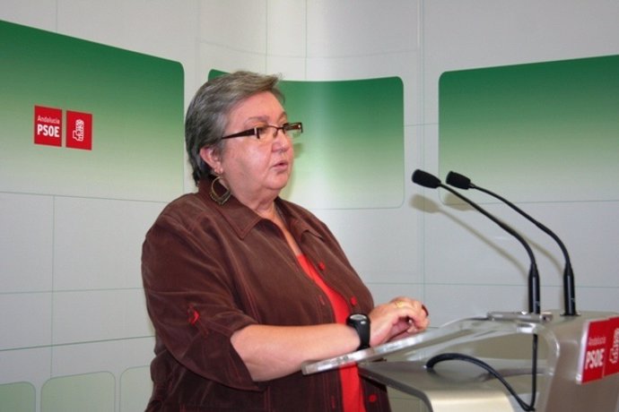 Maribel Flores en la sede del PSOE
