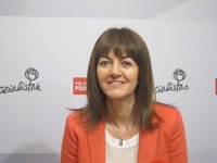 Mendia dice que el diálogo con PNV no tiene que "terminar en gobiernos de coalición"