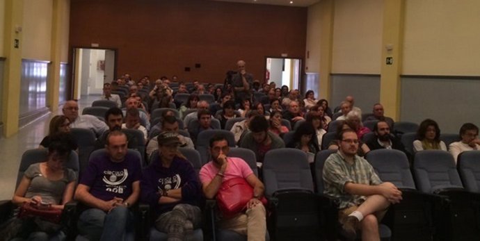 Imagen de la reunión de los Círculos de Podemos