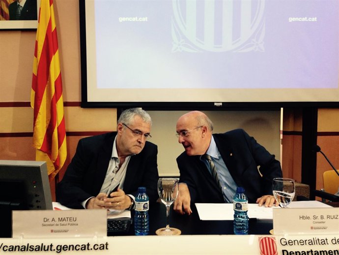 Antoni Mateu (secr.Salud Pública) conseller Boi Ruiz