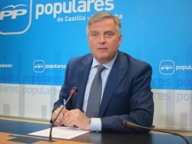 Cañizares en rueda de prensa