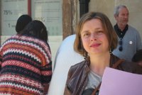 Somos ve en retirada del medallón de Franco "un síntoma del cambio que se respira en la ciudad"