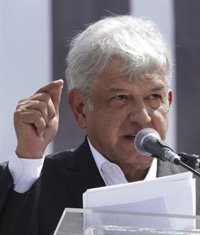 El nuevo partido de López Obrador gana poder a costa del PRD