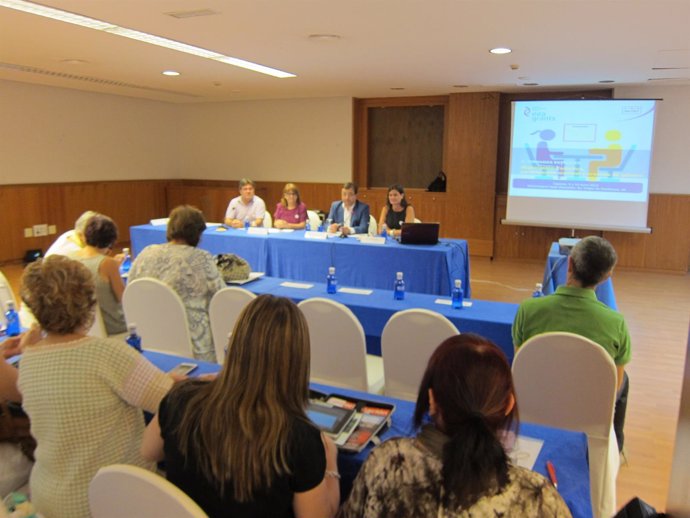 Jornadas de CCOO en Cáceres sobre brecha laboral de género