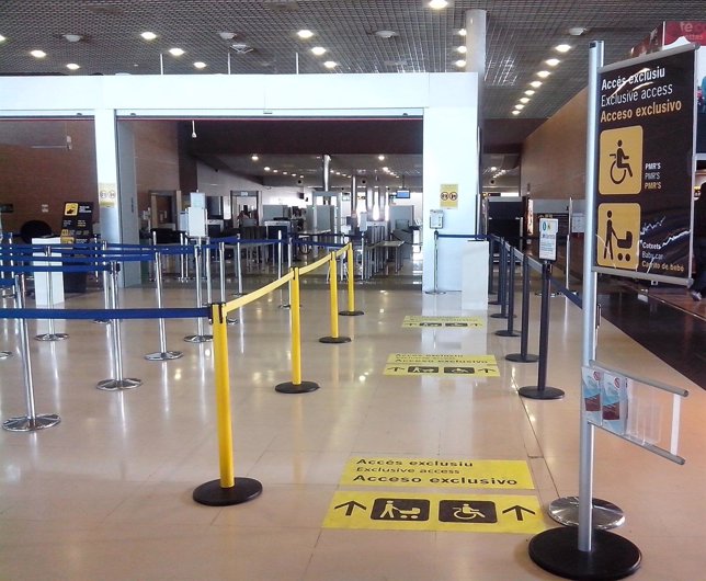 El Aeropuerto de Reus habilita un paso de seguridad para mejorar la movilidad 