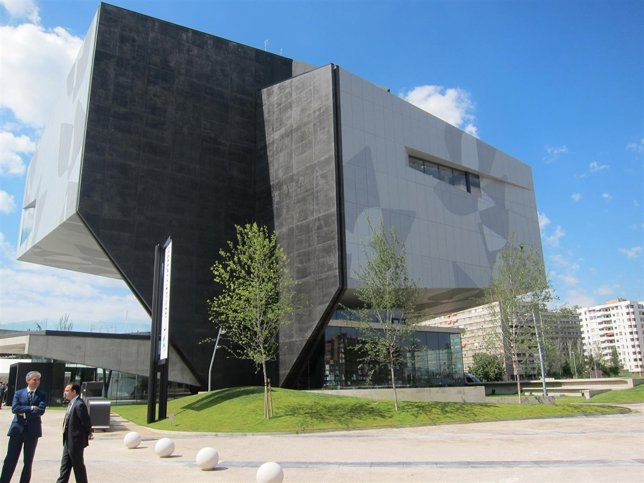 CaixaForum Zaragoza exterior