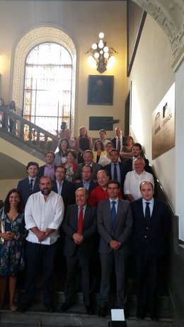 Fotografía de la corporación en Granada, tras último pleno