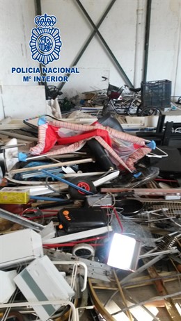 Imagen inspección policial chatarra