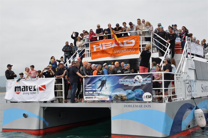 Salida de la travesía popular del Día Mundial de los Océanos