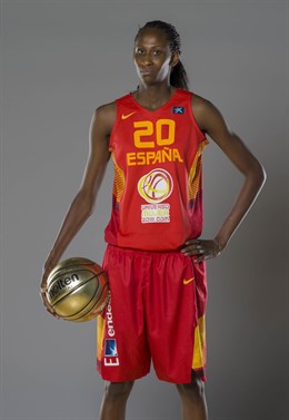 Astou Ndour con la selección española