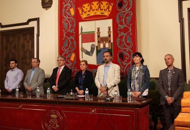 Minuto de silencio por Antolín Martín