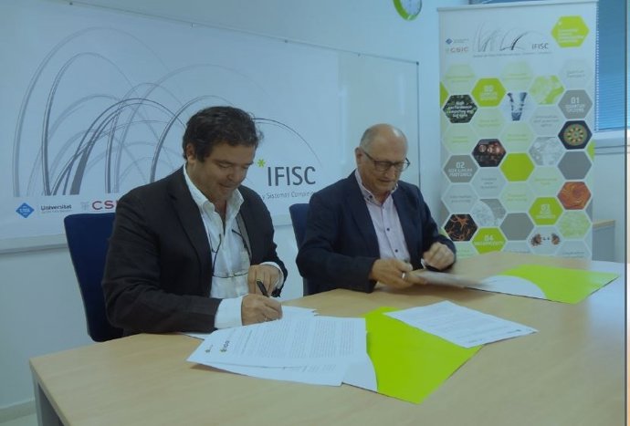 Acuerdo Logitravel e IFISC