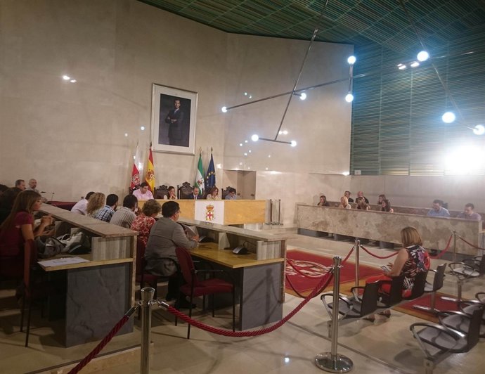 Imagen del último pleno de la legislatura en el Ayuntamiento de Almería