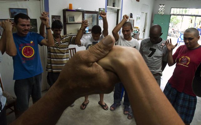 Grupo de rehabilitación de alcohol y drogas en San José (Costa Rica)