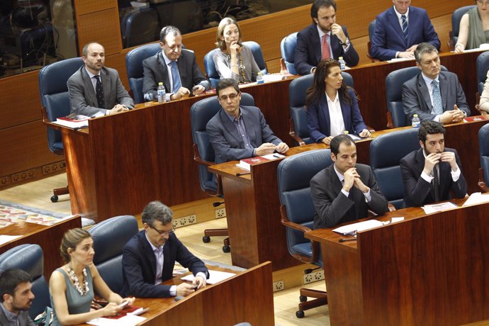 Ignacio Aguado y José Manuel López en la constitución de la Asamblea de Madrid