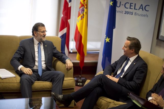 Rajoy se reúne con el primer ministro británico, David Cameron