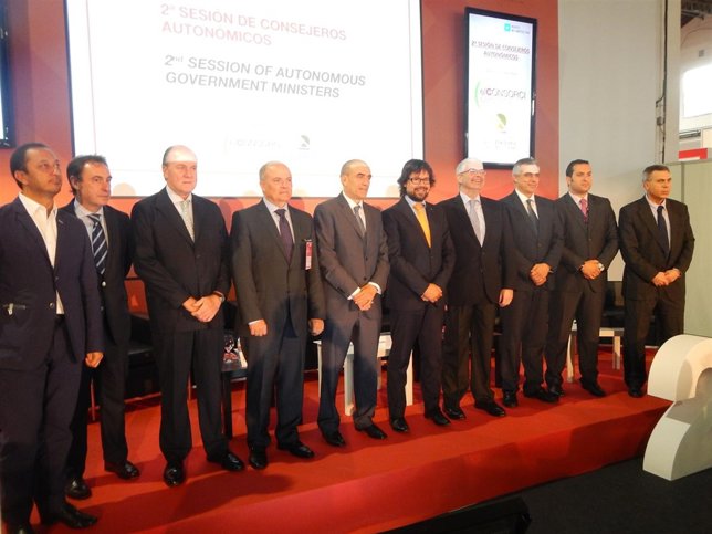 Encuentro de representantes autonómicos en el SIL