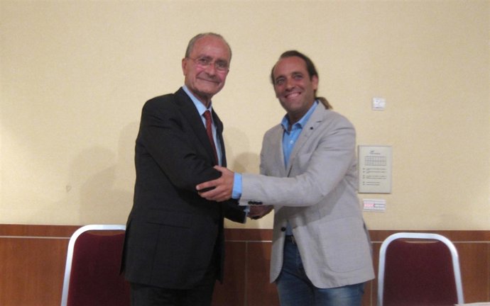 Alcalde de Málaga De la Torre, PP, y el líder de Ciudadanos Málaga, Juan Cassá