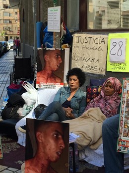 Takbar Haddi, en huelga de hambre a las puertas del Consulado de Marruecos
