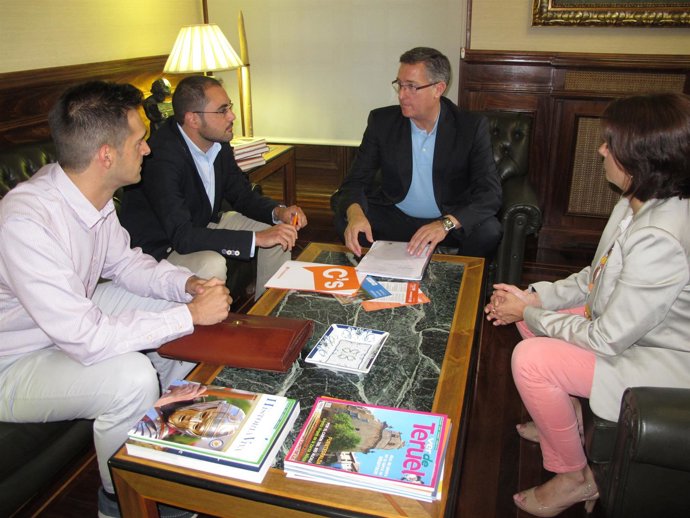 Reunión de Manuel Blasco con Ciudadanos.