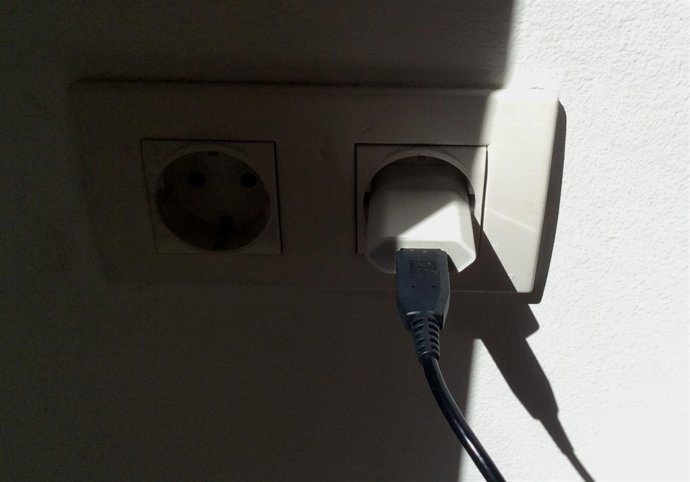 Enchufe, enchufes, electricidad, red eléctrica