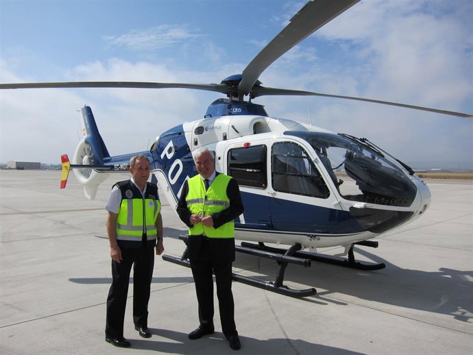 Presentación del helicóptero de la Jefatura Superior de Policía de Aragón