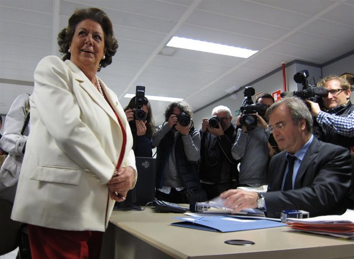 Barberá presenta su candidatura a las próximas elecciones municipales.