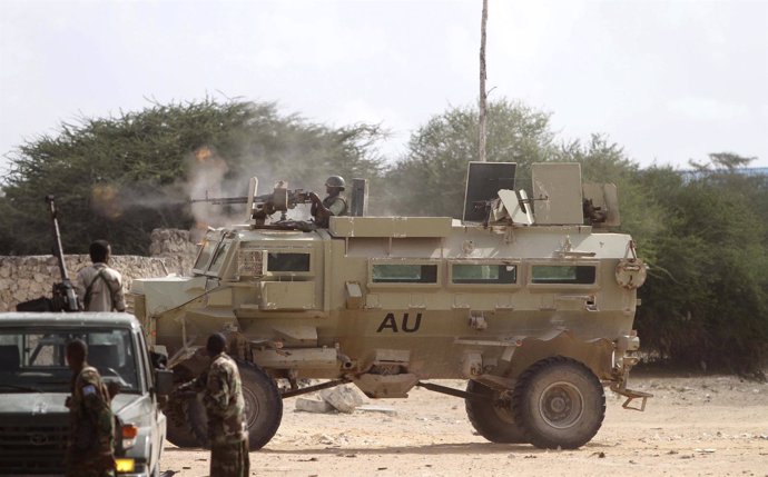 Vehículo De La Union Africana Responde Al Fuego Efectuado Por Al Shabaab