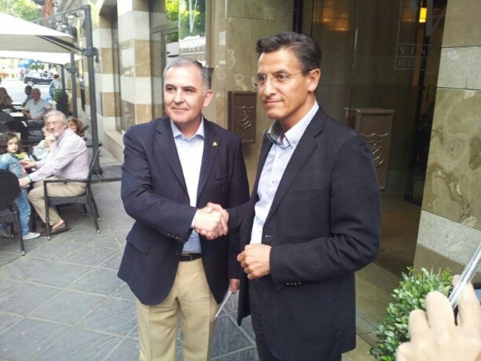 Santiago Pérez y Luis Salvador