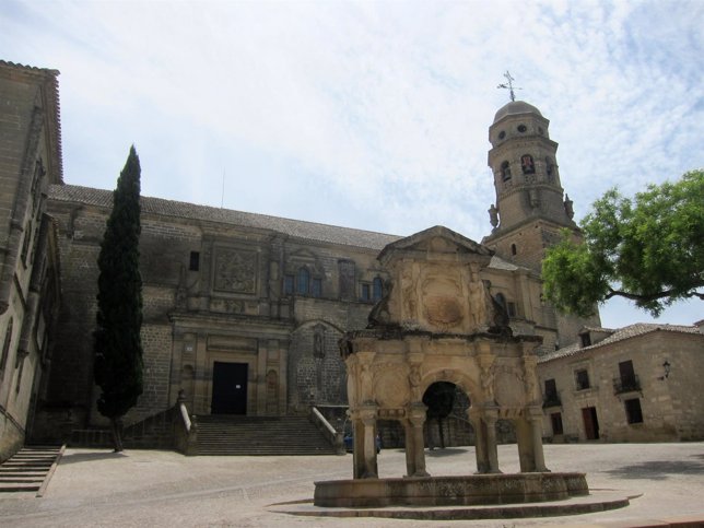 Vista de la plaza de Santa María de Baeza en una imagen de archivo.