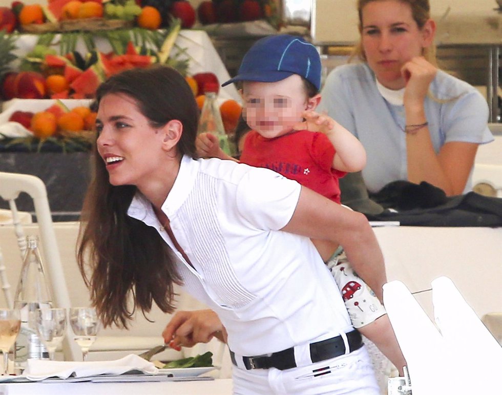NO CREDIT - Jumping de Cannes 2015 - Charlotte Casiraghi and his sonCharlotte Ca