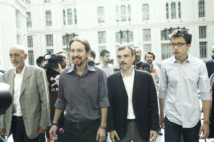 Pablo Iglesias, Íñigo Errejón y Juan Manuel López