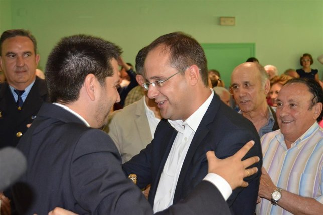 César Luena ha acudido a la investidura del alcalde socialista de Arnedo