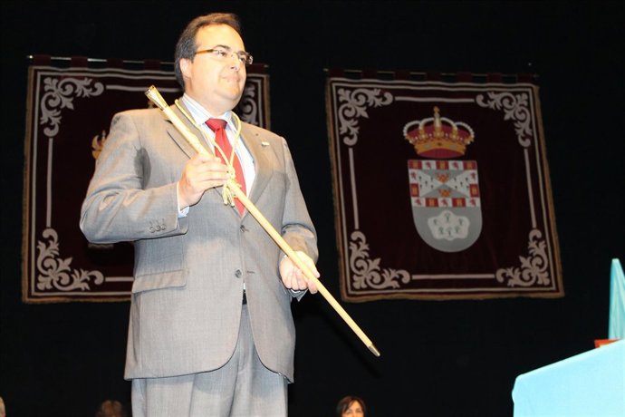 Alcalde del PSOE, Santiago Llorente