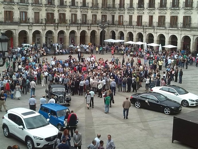 Concentración ante el pleno