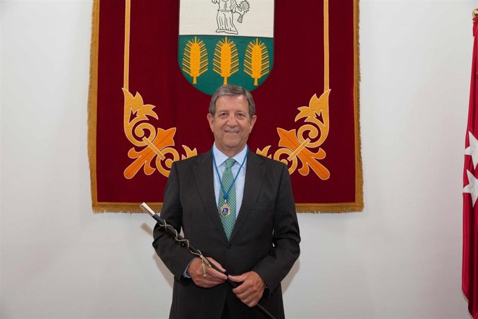Alcalde de Villanueva de la Cañanda 