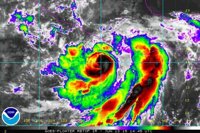 'Carlos' evoluciona a huracán frente a las costas del Pacífico de México