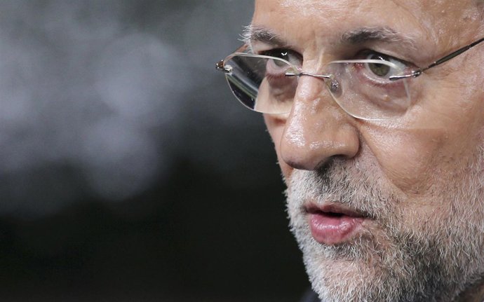 Spain's PM Rajoy briefs the media after an informal European Union leaders summi