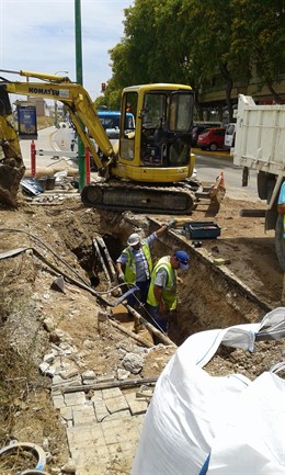 Emaya repara una avería en el Molinar