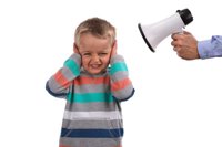 Por qué gritar a los niños no es la manera de educar