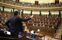 Pedro Sánchez ve "posible" introducir la segunda vuelta sólo en la elección de alcaldes