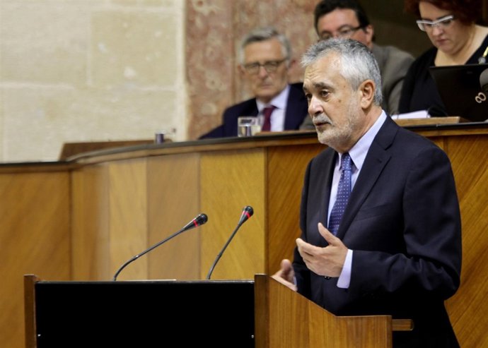Griñán en su discurso inicial del Debate sobre el Estado de la Comunidad